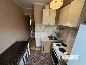 2-к квартира, вторичка, 42м2, 1/5 этаж