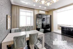 4-к квартира, вторичка, 178м2, 5/6 этаж