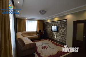 3-к квартира, вторичка, 140м2, 3/10 этаж