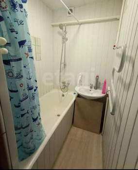 3-к квартира, вторичка, 52м2, 1/5 этаж