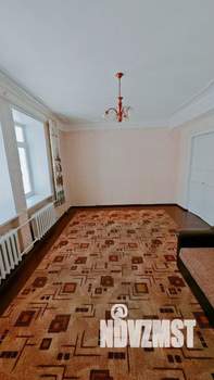 2-к квартира, вторичка, 57м2, 1/3 этаж