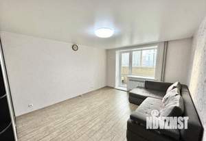 2-к квартира, вторичка, 62м2, 2/10 этаж