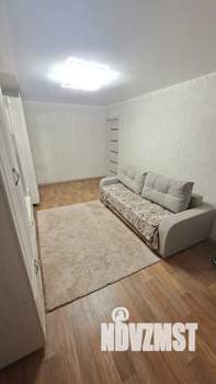 2-к квартира, вторичка, 42м2, 1/5 этаж