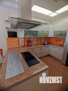 4-к квартира, вторичка, 190м2, 2/6 этаж