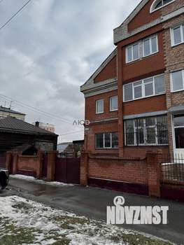 6-к квартира, вторичка, 217м2, -1/3 этаж