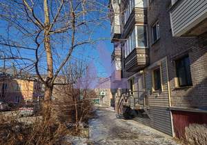 2-к квартира, вторичка, 43м2, 1/5 этаж