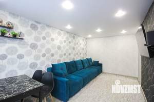 3-к квартира, вторичка, 61м2, 1/5 этаж