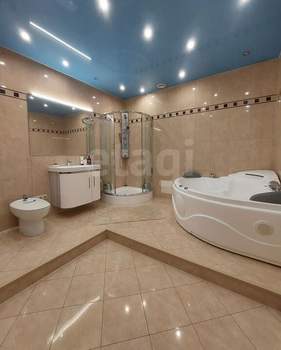 3-к квартира, вторичка, 129м2, 3/9 этаж