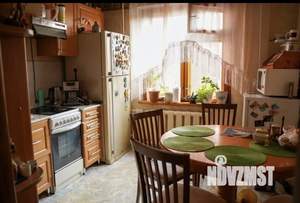 4-к квартира, вторичка, 100м2, -2/10 этаж
