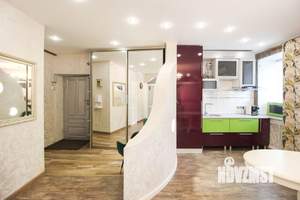 2-к квартира, вторичка, 56м2, 1/4 этаж