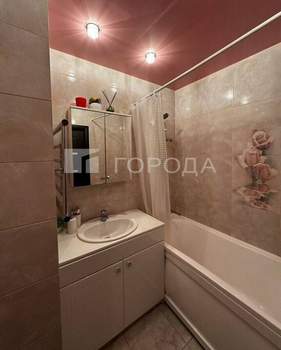 2-к квартира, вторичка, 50м2, 4/10 этаж