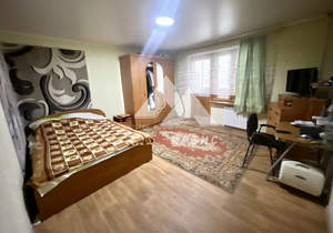3-к квартира, вторичка, 74м2, 2/9 этаж