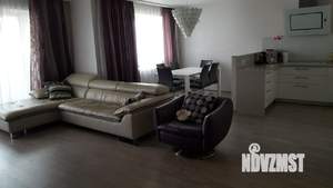 4-к квартира, вторичка, 140м2, 9/10 этаж