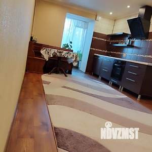 2-к квартира, вторичка, 59м2, 1/10 этаж