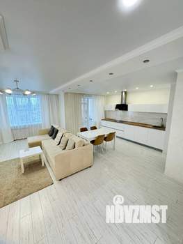 2-к квартира, вторичка, 68м2, 14/24 этаж