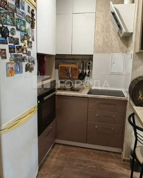 3-к квартира, вторичка, 82м2, 1/17 этаж