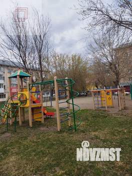 2-к квартира, вторичка, 47м2, 1/4 этаж