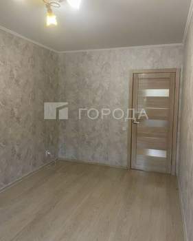 2-к квартира, вторичка, 52м2, 1/9 этаж