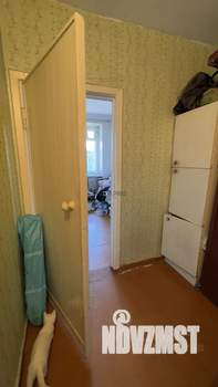 2-к квартира, вторичка, 42м2, 3/3 этаж
