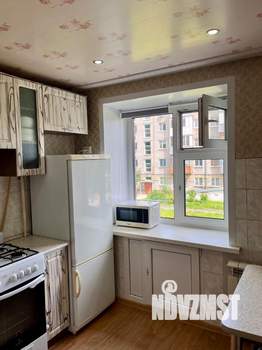 3-к квартира, вторичка, 42м2, 2/5 этаж