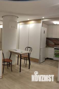 2-к квартира, вторичка, 42м2, 9/16 этаж