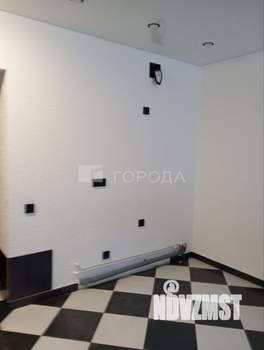 2-к квартира, вторичка, 37м2, 1/4 этаж