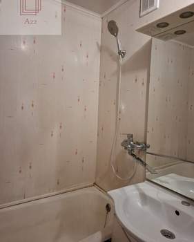 2-к квартира, вторичка, 50м2, 5/10 этаж