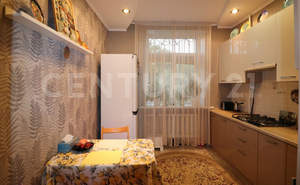 3-к квартира, вторичка, 82м2, 2/5 этаж