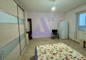 1-к квартира, вторичка, 40м2, 3/10 этаж