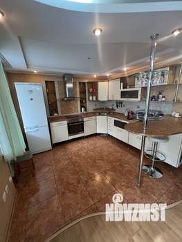 3-к квартира, вторичка, 108м2, 6/10 этаж