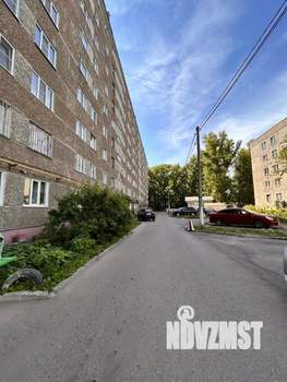 3-к квартира, вторичка, 56м2, 1/9 этаж