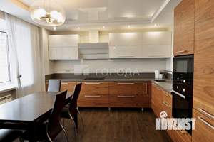 3-к квартира, вторичка, 118м2, 7/14 этаж