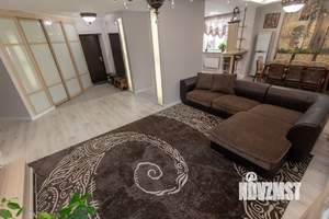 4-к квартира, вторичка, 152м2, 4/6 этаж