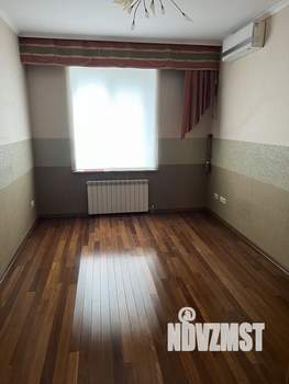 4-к квартира, вторичка, 179м2, 4/17 этаж