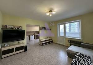 3-к квартира, вторичка, 80м2, 8/10 этаж