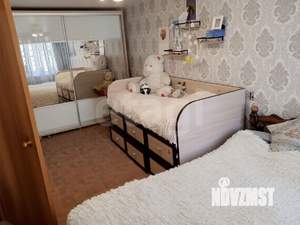 2-к квартира, вторичка, 44м2, 1/4 этаж