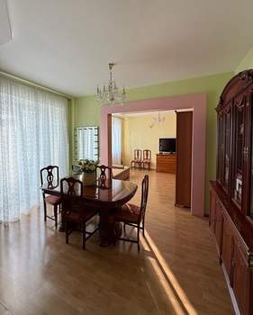 3-к квартира, вторичка, 68м2, 2/4 этаж