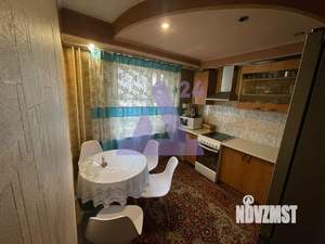 3-к квартира, вторичка, 68м2, 1/10 этаж