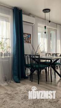 2-к квартира, вторичка, 52м2, 1/10 этаж