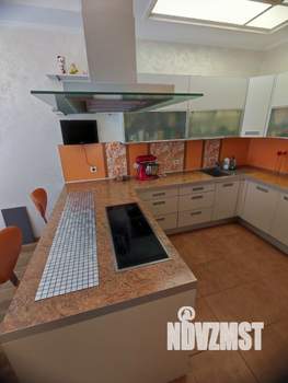 4-к квартира, вторичка, 190м2, 2/6 этаж