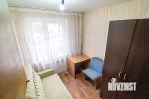 4-к квартира, вторичка, 61м2, 1/5 этаж