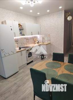 2-к квартира, вторичка, 64м2, 2/17 этаж
