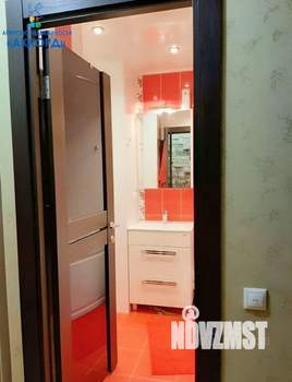 2-к квартира, вторичка, 52м2, 1/9 этаж