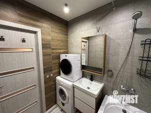 2-к квартира, вторичка, 52м2, 1/10 этаж