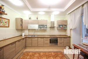 6-к квартира, вторичка, 200м2, 3/8 этаж