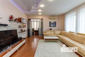 3-к квартира, вторичка, 120м2, 12/17 этаж