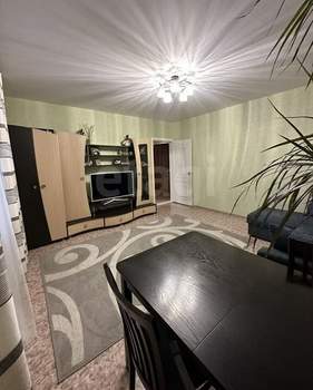 3-к квартира, вторичка, 77м2, 9/10 этаж