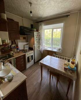 3-к квартира, вторичка, 62м2, 1/5 этаж
