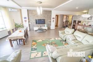 4-к квартира, вторичка, 204м2, 7/12 этаж