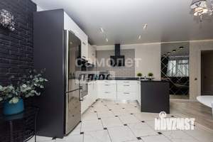 3-к квартира, вторичка, 94м2, 8/10 этаж